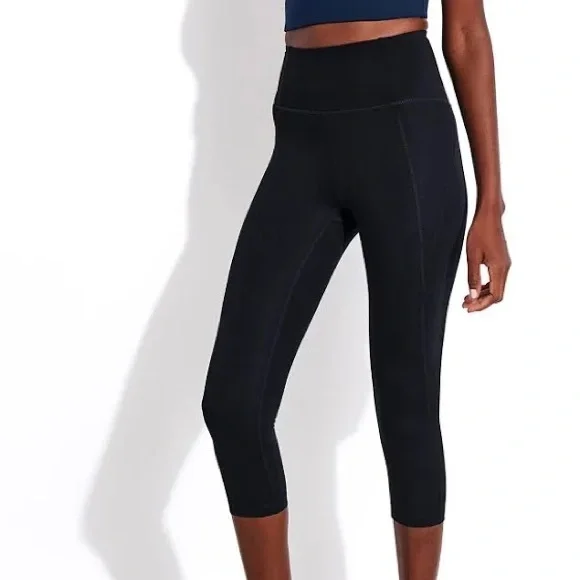 GIRLFRIEND COLLECTIVE | High Waist Compressive Capri Length Crop Black Legging - Picture 1 of 7